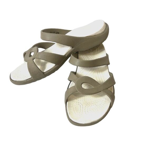 Crocs Sandals Women's 7 Brown Summer Strappy Slides Comfort Casual Slip On Flats - Picture 1 of 11